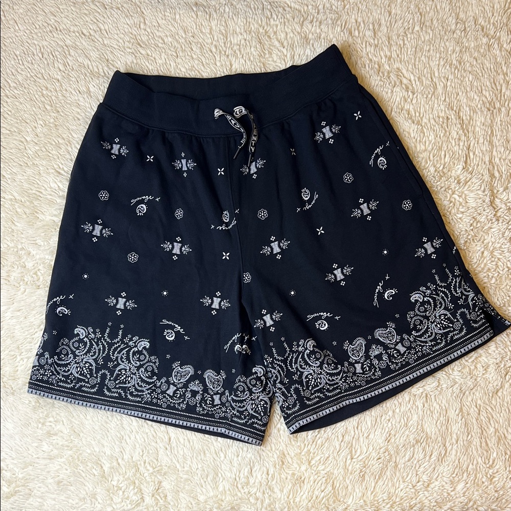 Savage X Fenty Xssential Terry Sweatshirt Shorts black with low-key logo print